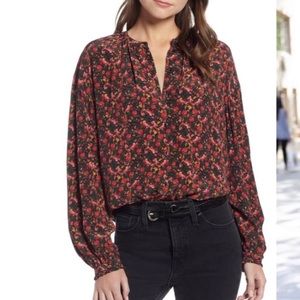 Something Navy Easy Volume Top